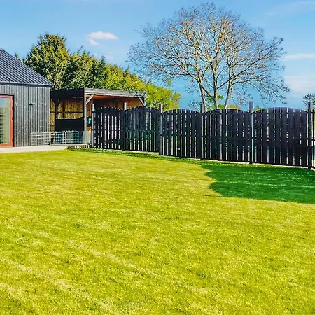 Feriehus Cozy In With Kitchen